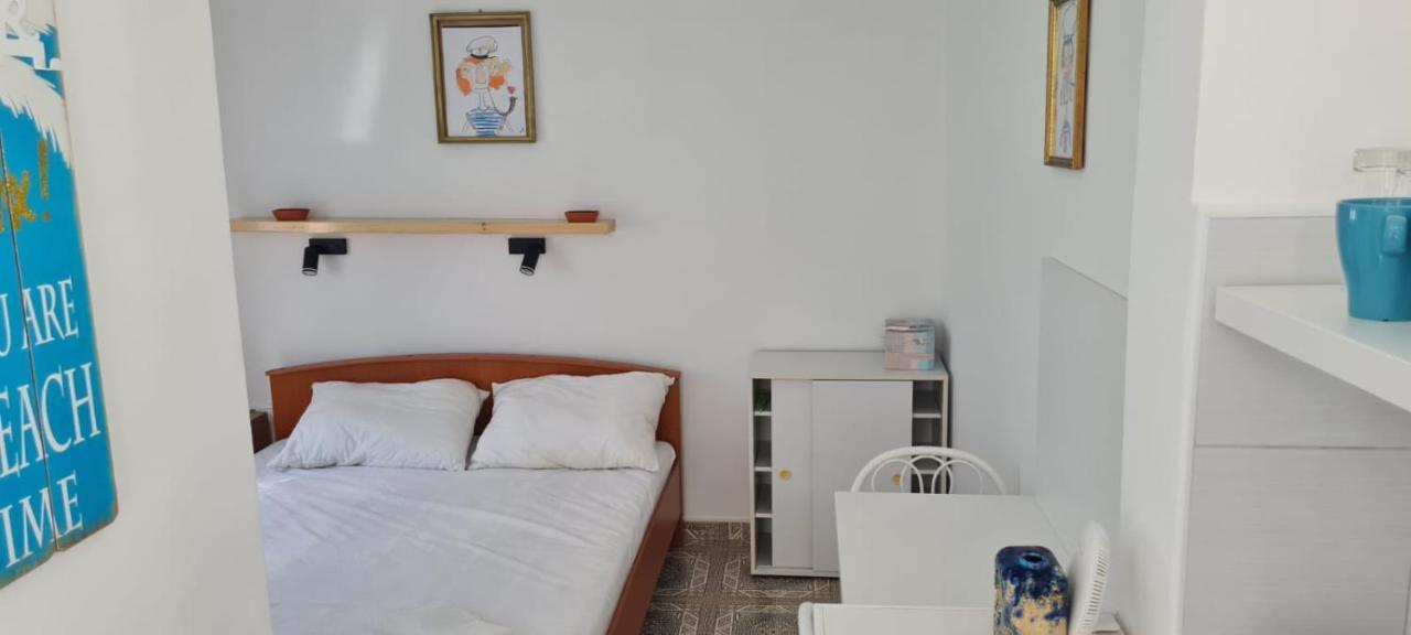 Apartmani Centar Seline Paklenica Eksteriør billede