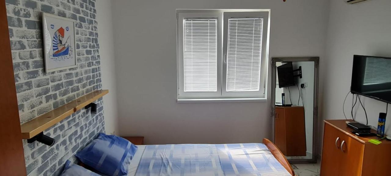 Apartmani Centar Seline Paklenica Eksteriør billede